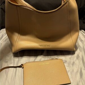Michael Kors purse
